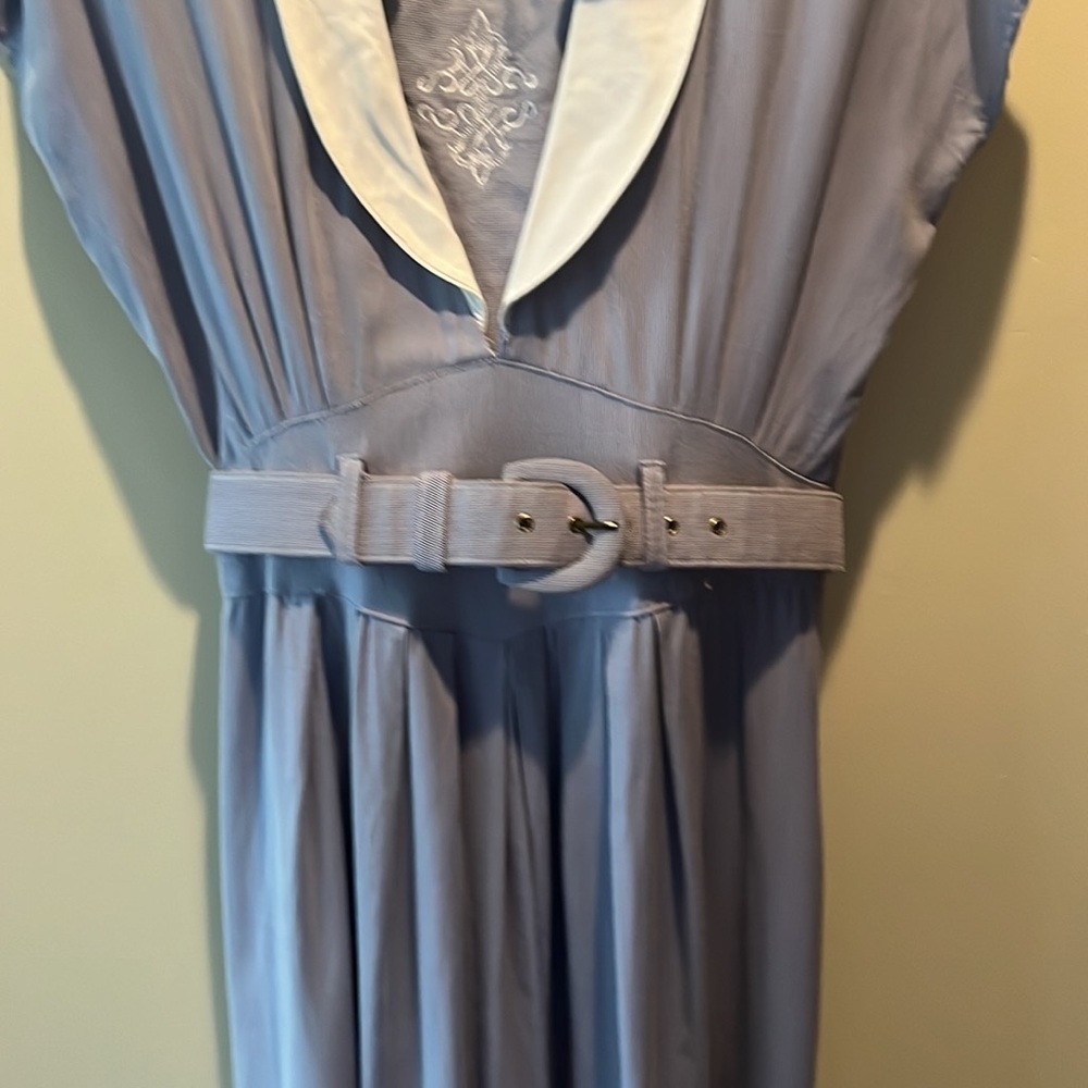 Piccalino Petites 🎉HP🎉Blue/white mini vertical  Striped Dress  Midi    Size 6P - Picture 13 of 13